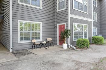 Private patio/balcony